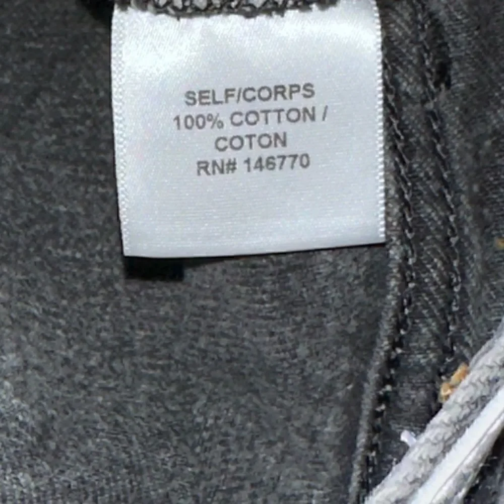 NWTs Re/Done High Rise Skinny Cropped Size 24